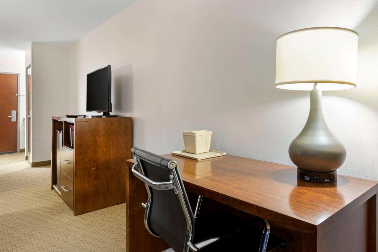 Comfort Inn Garner Clayton I-40 Εξωτερικό φωτογραφία